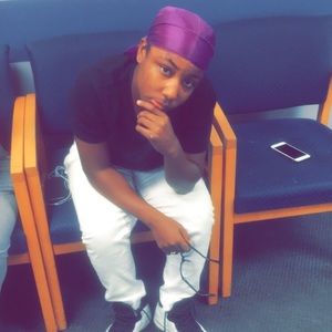 Meet your Posher, Kyla